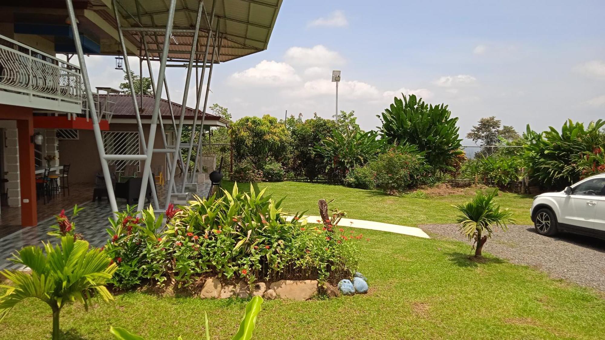Villas Lux Arenal La Fortuna Екстер'єр фото